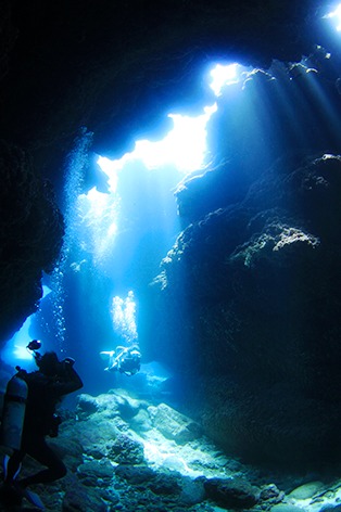 ダイビングチームうなりざきのショップ写真8